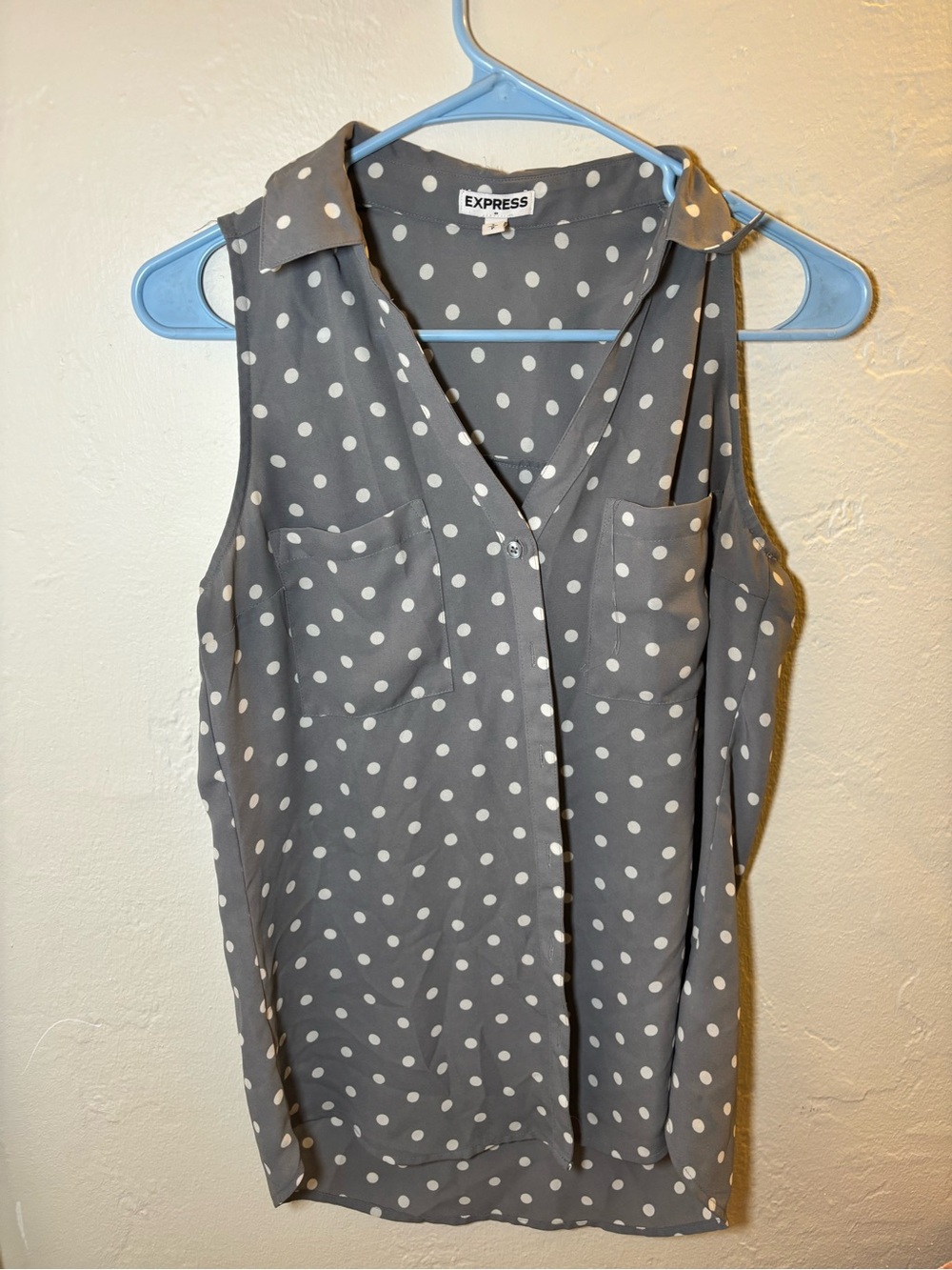 Express Sleeveless Gray Polka Dot Blouse